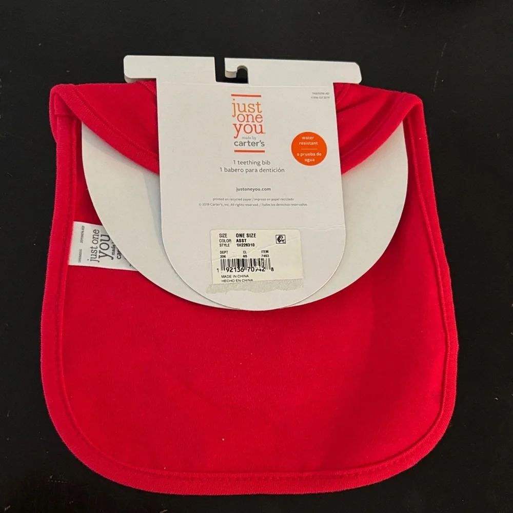 Carter's Red Valentine's Day Bib - Water resistant‎ 💦